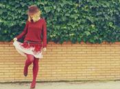 Look monocolor: Burgundy