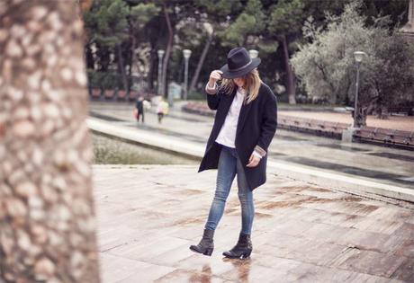 street style barbara crespo asymmetric cotton oxford shirt fashion blogger outfit