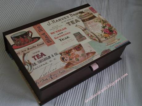 Caja para el té, te apetece una tacita ?