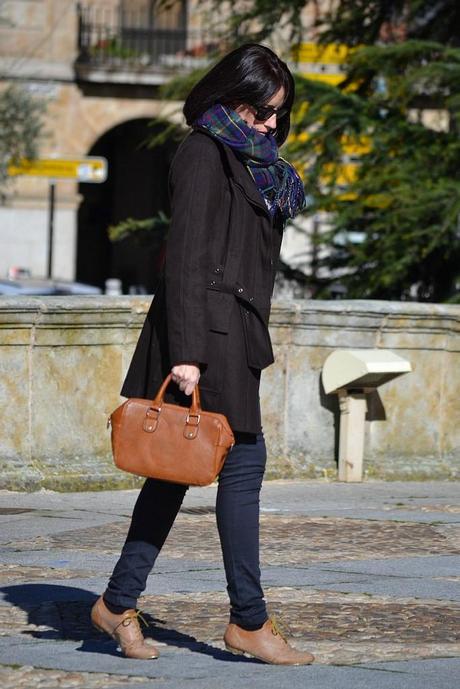 DAYS OF SUN AND COLD DAYS OF SUN AND COLD