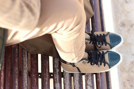 Camel + Verde Militar + Sneakers Camel + Verde Militar + Sneakers
