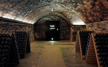 Francesc Rifé rehabilita las bodegas de Cavas Recaredo en Sant Sadurní d’Anoia. 10 recaredo