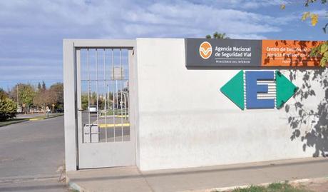 EmicarFrente-20022014