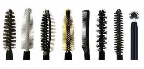 PRODUCTOS Y ACCESORIOS BÁSICOS PARA EL MAQUILLAJE PRODUCTOS Y ACCESORIOS BÁSICOS PARA EL MAQUILLAJE