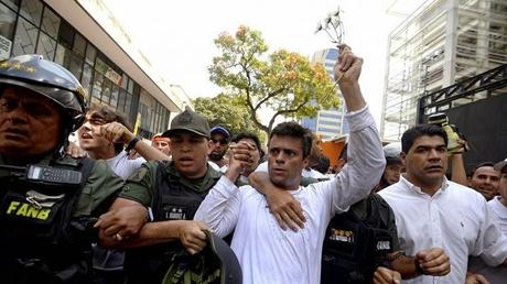 Venezuela: Human Rights Watch exige a Maduro la inmediata liberación de Leopoldo López