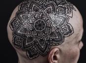 Increíble tatuaje cabeza