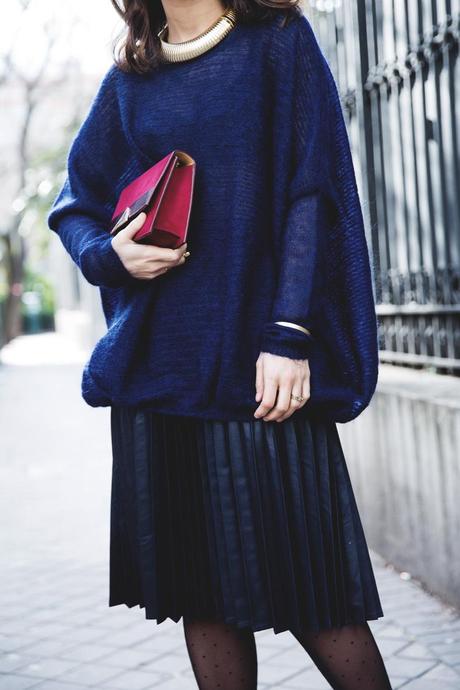 Midi_Skirt-Blue_Black_Mix-Titamad-Street_Style-outfit-10