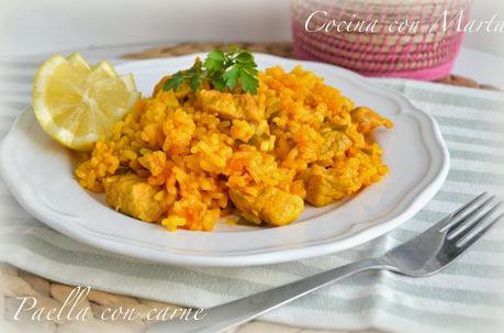 Paella o arroz con carne. Fácil, rápido y casero. Plato típico España.