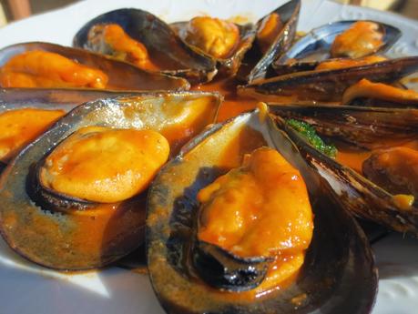 Mejillones en salsa