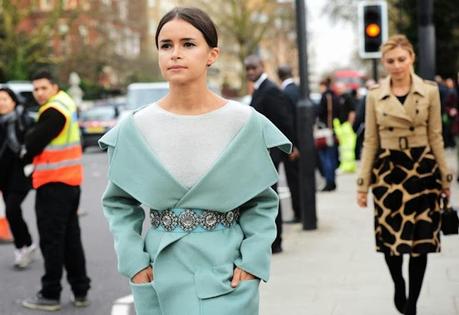 LONDON FW STREET STYLE