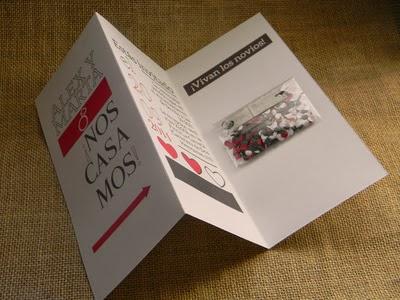 Las divertidas invitaciones de 'Que se besen'