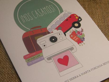 Las divertidas invitaciones de 'Que se besen'