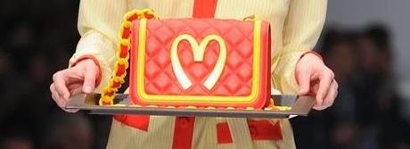 Mucho humor en el desfile de Moschino