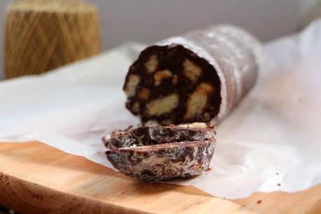 Salame di cioccolato (Receta italiana) Salame di cioccolato (Receta italiana)