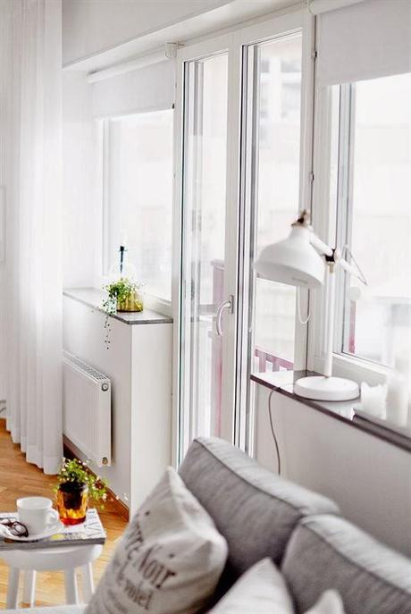 UN PEQUEÑO APARTAMENTO CON MUCHA LUZ Y BUENAS IDEAS