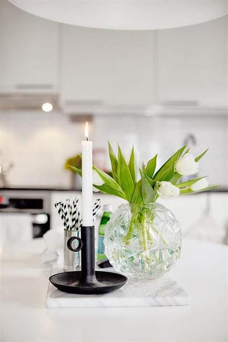 UN PEQUEÑO APARTAMENTO CON MUCHA LUZ Y BUENAS IDEAS