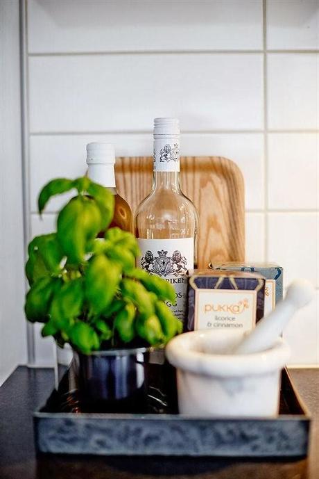 UN PEQUEÑO APARTAMENTO CON MUCHA LUZ Y BUENAS IDEAS