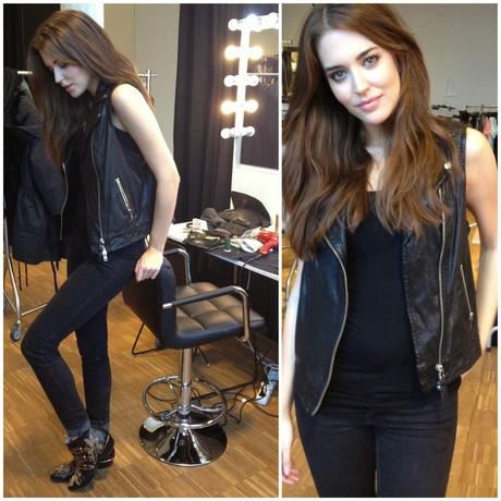 Tendencias : abrigo con cinturón y chaleco perfecto.