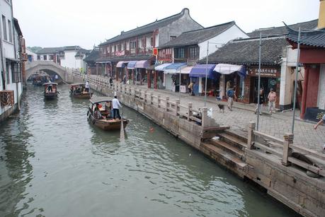 ZHUJIAOJIAO; LA VENECIA DE SHANGHAI