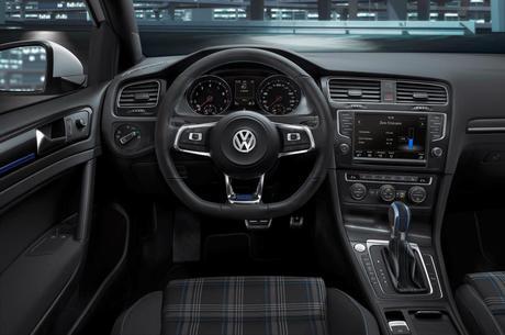 ESTRENO MUNDIAL DEL GOLF GTE