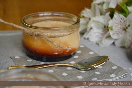 Flan de licor de chocolate y cerezas y la caja Degustabox de enero