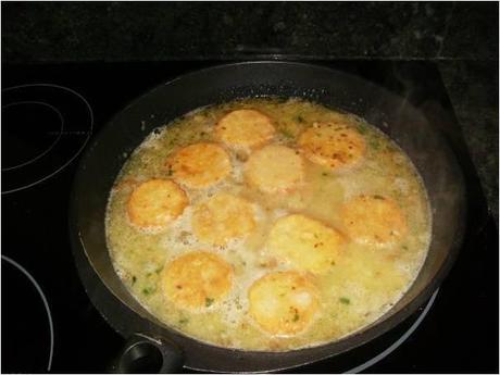 PATATAS  A  LA  IMPORTANCIA  RELLENAS