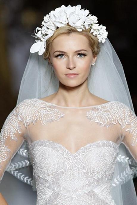 BRIDAL HAIRDOS