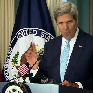 Mc Kain,  Kerry y Brookings Institution por agresión a Venezuela,  Maduro responde