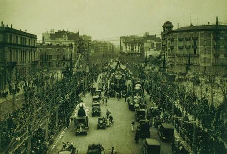 YA LLEGA EL CARNAVAL, BARCELONA EL CARNAVAL DE HACE 100 AÑOS...23-02-2014...!!!