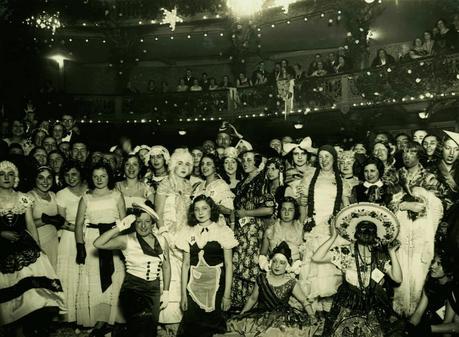 YA LLEGA EL CARNAVAL, BARCELONA EL CARNAVAL DE HACE 100 AÑOS...23-02-2014...!!!