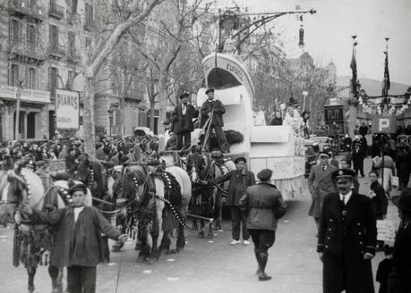 YA LLEGA EL CARNAVAL, BARCELONA EL CARNAVAL DE HACE 100 AÑOS...23-02-2014...!!!