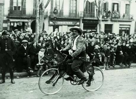 YA LLEGA EL CARNAVAL, BARCELONA EL CARNAVAL DE HACE 100 AÑOS...23-02-2014...!!!