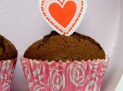 Magdalenas chocolate, asaltando calor horno"