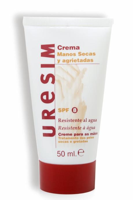 Manos reparadas y protegidas del frío con URESIM