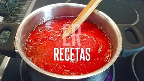 Salsa dulce de Tomates (reducción y mezcla)