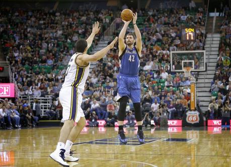 Primer triple-doble de Kevin Love