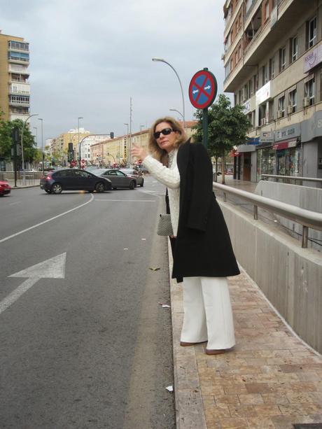 LOOK311-24.2.20148:30WHITE : JERSEY OVERSIZED + PALAZZO ....