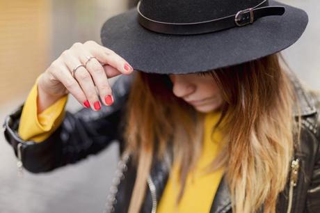 street style barbara crespo cool lemon zara dress chanel bag fashion blogger outfit street style barbara crespo cool lemon zara dress chanel bag fashion blogger outfit