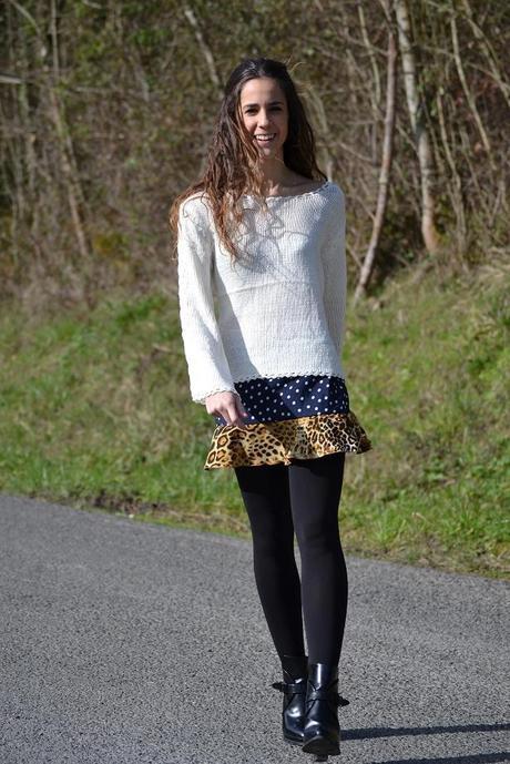 Mixing prints dots skirt