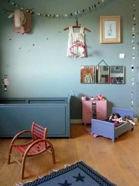 Decoración vintage con espejos de viaje