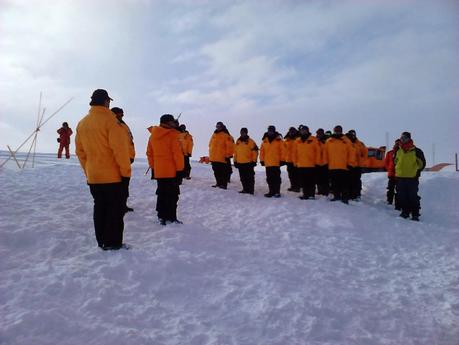 CAMBIO DE COMANDO EN LA BASE BELGRANO II