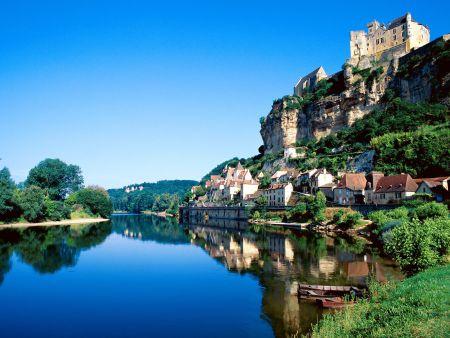 beynac__dordogne_river__france2