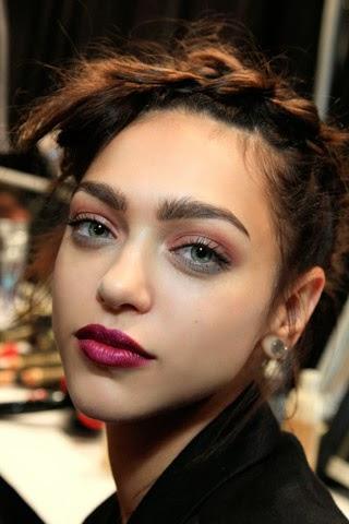 THIS COLOR FOR SPRING SUMMER THIS COLOR FOR SPRING SUMMER