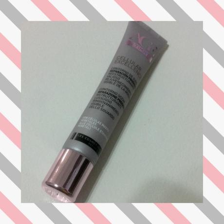 Contorno de ojos Cellular Excellence de la gama Age Ultimate (Les Cosmetiques)