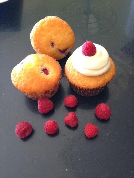 Cupcakes de limón y frambuesa