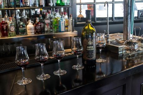 Essencia Xclusive: Rincón coctelero en Sevilla.