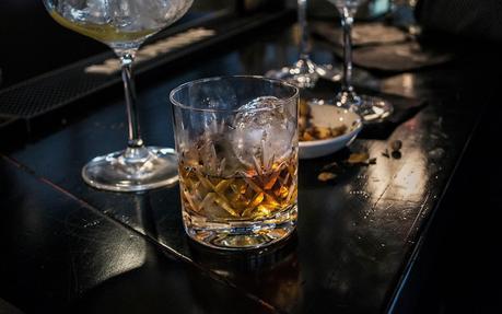 Essencia Xclusive: Rincón coctelero en Sevilla.