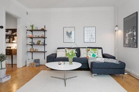 pisos decoración sencilla pisos casas estilo nórdico estilo nórdico escandinavo encimeras de madera cocinas En decoración: Menos es más (más o menos) decoración interiores pisos espacios pequeños decoración cocinas nórdicas cocinas blancas blog interiores nórdicos blog decoración interiores pequeños 