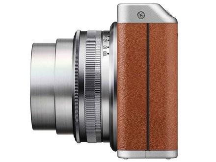 Fujifilm XF1 lado