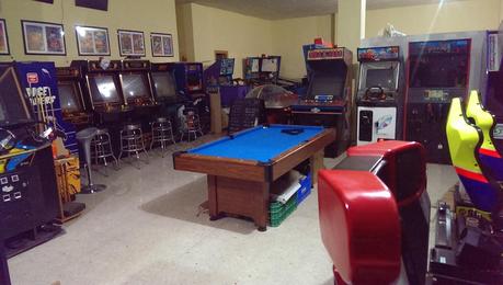 Los chicos de Arcade Vintage preparan más torneos en su salón recreativo. ¡Nuevas fotos del impresionante local!